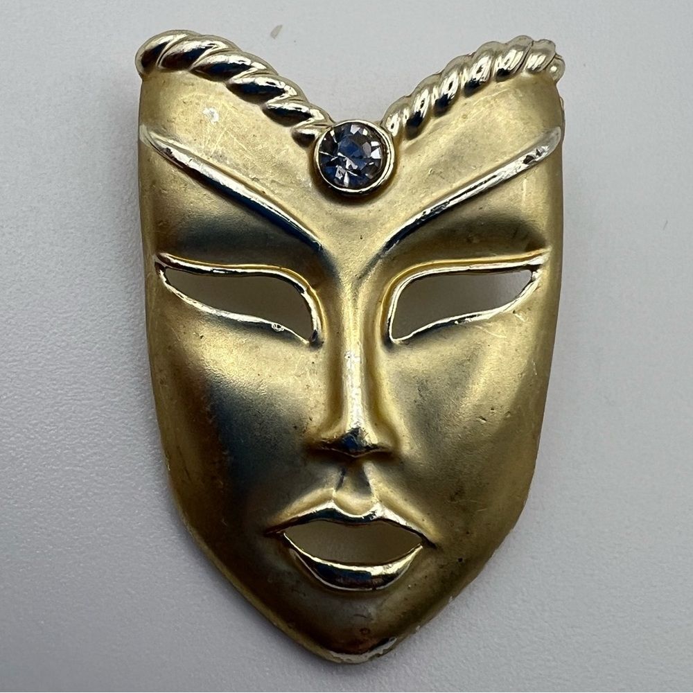 5/$25 Goldtone Mask Brooch Mardi Gras, Theater, Masquerade brooch
